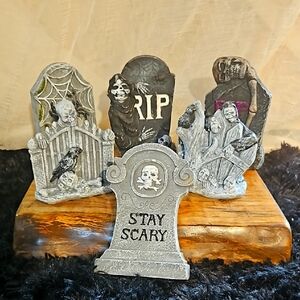 Graveyard Stone Statue Set